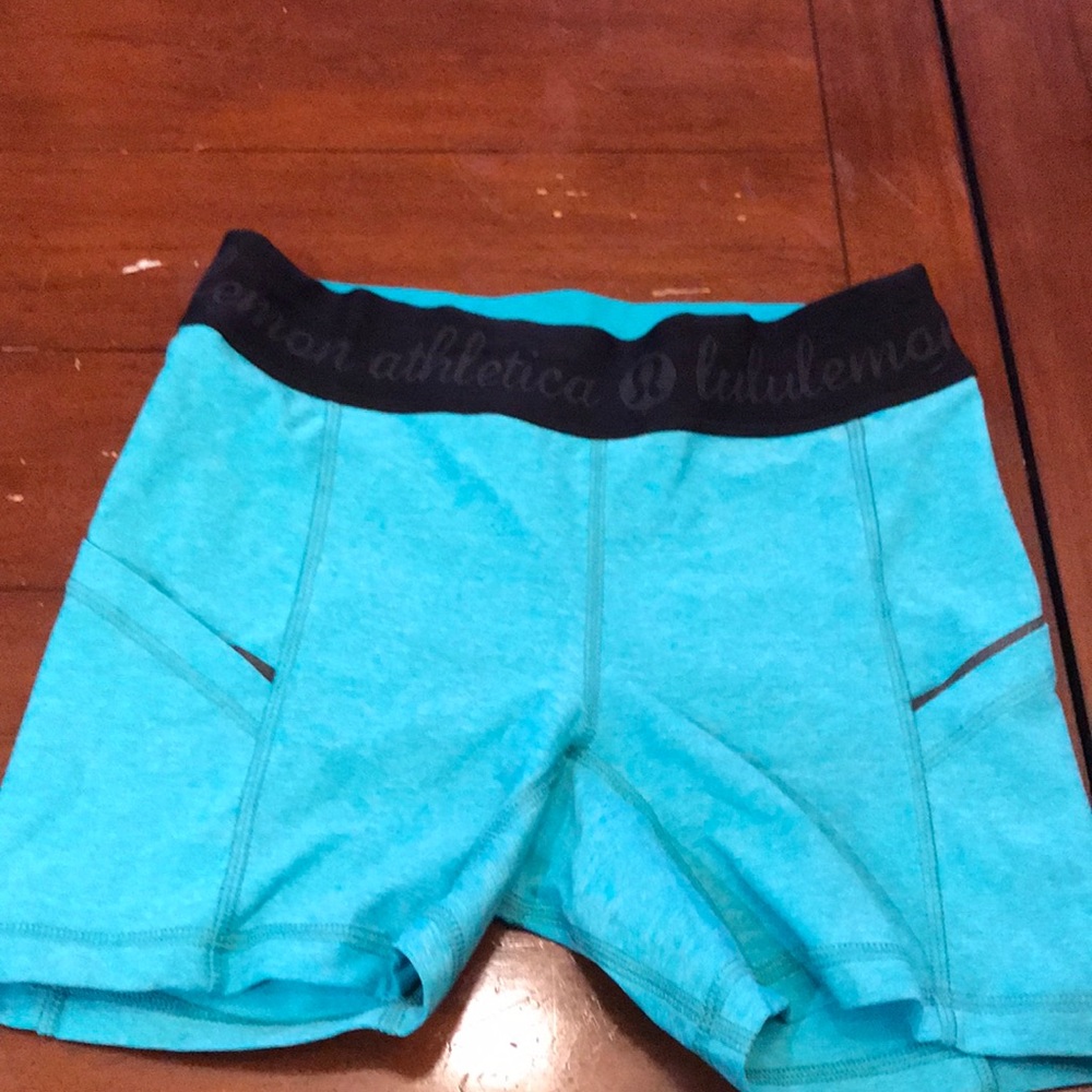 Lululemon fitted shorts